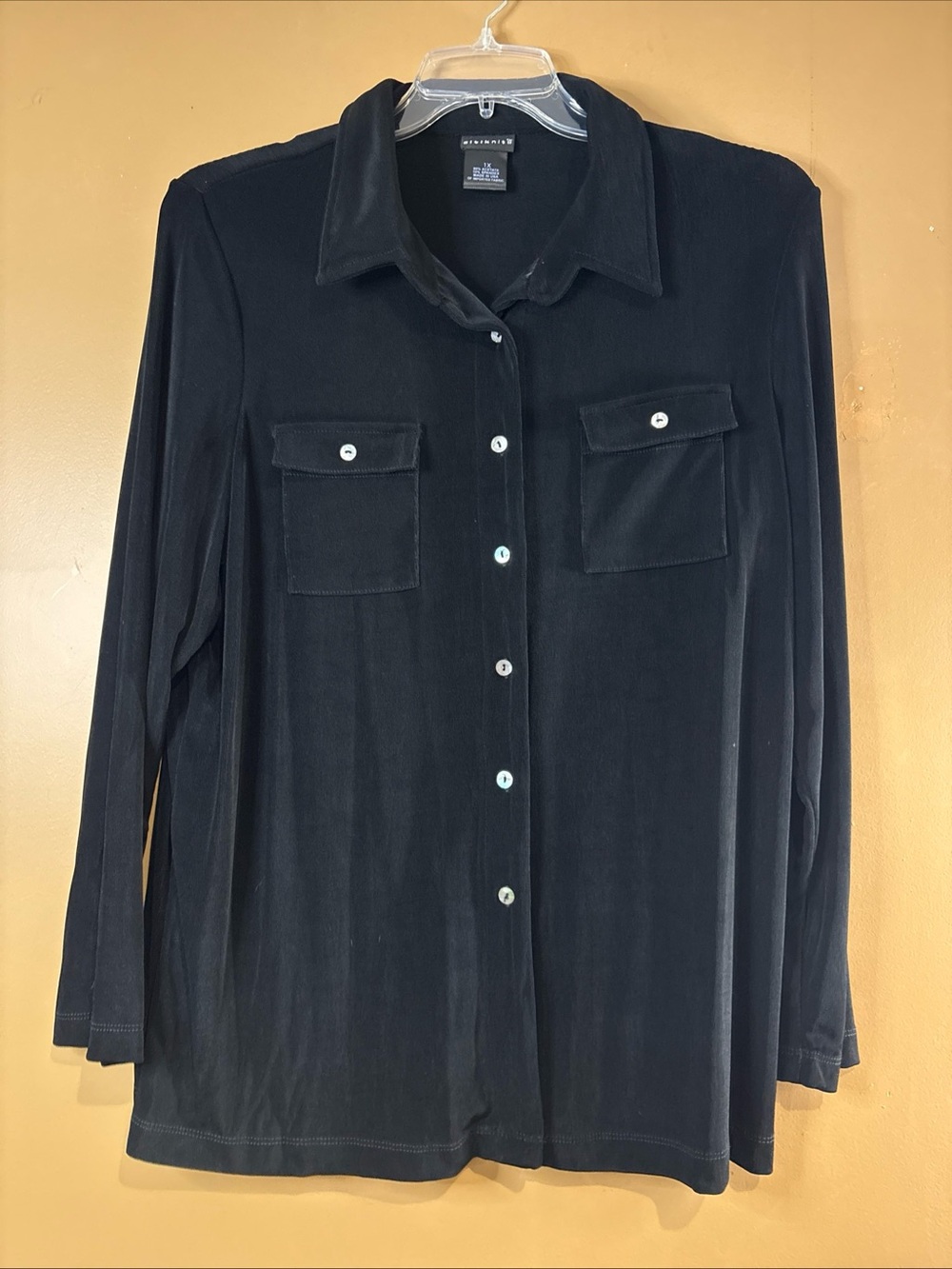 HC1022 Women's Citiknits Black  Button Up Long Sleeve Blouse Top, 2 Pockets
